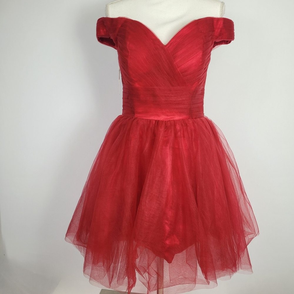 Anya Hindmarch Red Off-Shoulder Prom Dress